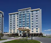 Hampton Inn by Hilton Calgary Airport North Hotels near مطار كالغاري الدولي