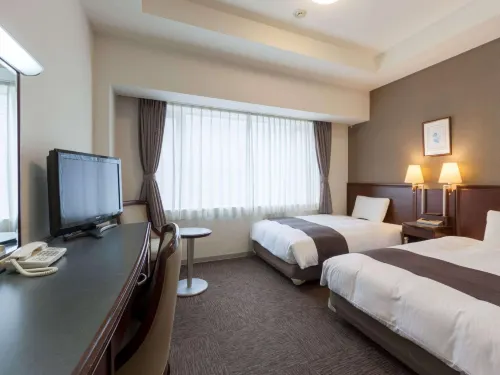 โรงแรมคอมฟอร์ท โทโยคาวะ - พร้อมอาหารเช้า
