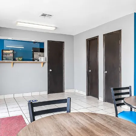 SureStay Hotel by Best Western Oklahoma City West