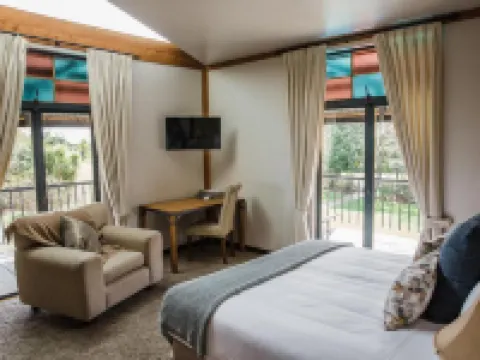 The Narrows Landing Hotel Hotels in Hamilton