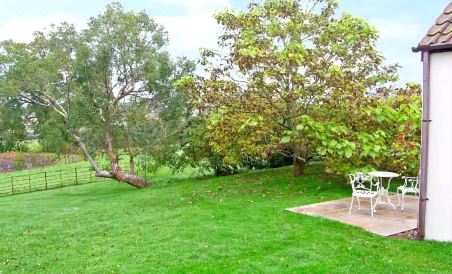 Oke Apple Cottage - Housity