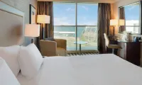 DoubleTree by Hilton Newcastle International Airport Hotels near Gateshead Millennium Bridge