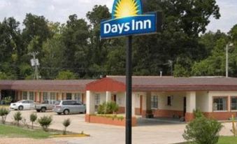 Days Inn by Wyndham Yazoo City