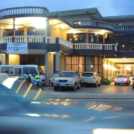 Bella Casa Hotel