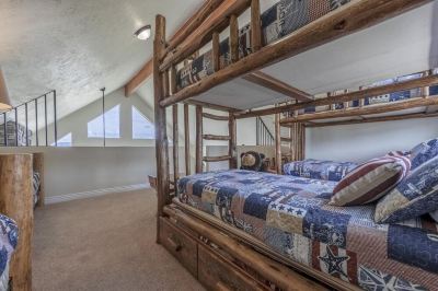 Other Yard is Kids Paradise! Beach Access! Tons of Space! Photo