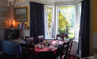 James Cottage B&B - Housity