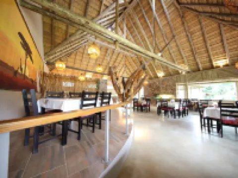 古德森杜馬祖魯小屋傳統村落旅館 赫盧赫盧韋酒店