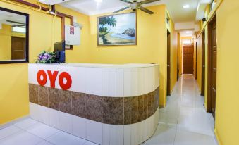 OYO 89406 LUCKY BUDGET HOTEL