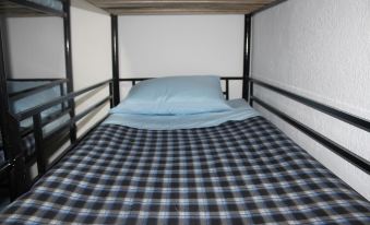 Hostal Betania - Hostel