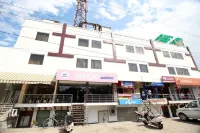 Genx Usha Kiran Agra Hotel a 
