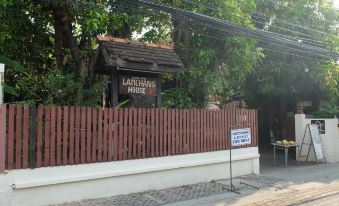 Lamchang Guesthouse