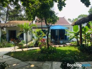 Hoi An Blue Seaside Homestay