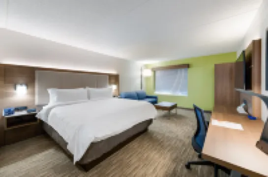 Holiday Inn Express NAPERVILLE by IHG Hotels in Naperville