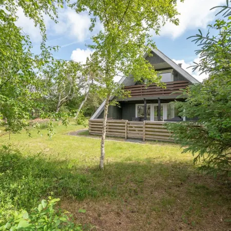 "Ilsebeth" - 1km from the Sea