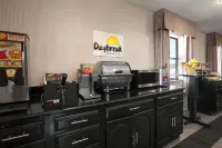 Days Inn by Wyndham Grants - breakfast