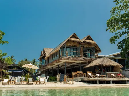 Koh Mook de Tara Beach Resort Отели в г. Остров  Мук
