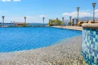 Best Western Plus Hotel Subic - Rooftop Pools