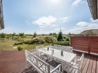 "Wienke" - 300m to the Fjord