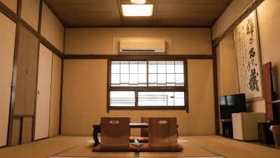 Japanese-Style Superior Room with Shared Bathroom