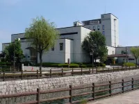 Ako Royal Hotel