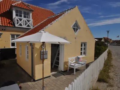 "Frederike" - 300m from the Sea Hotels in 