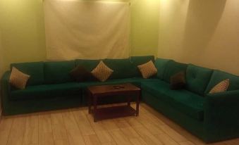 Diamond Suites