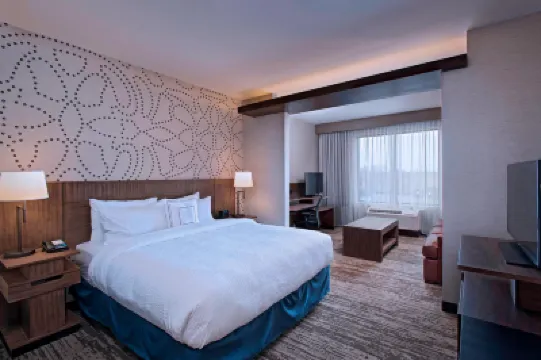 แฟร์ฟิลด์ อินน์แอนด์สวีทส์ ไชแอนน์เซาท์เวสต์/ย่านดาวน์ทาวน์ โรงแรมใน