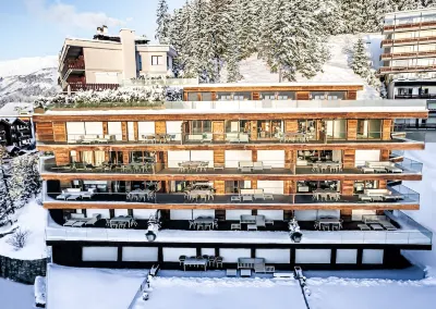 Sport Club Residences & Spa Hotels in der Nähe von Panoramatafel (Bisse de Lens)