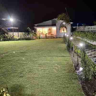 GoBravo Farm - 2BHK Villa with Pool Hotel Exterior