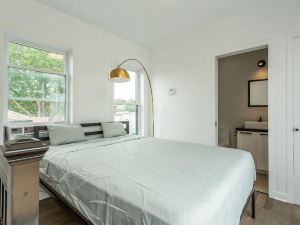 Superbe Condo 2Bdr Avec Terrasse