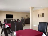 Travelodge by Wyndham Kapuskasing Hotels in Kapuskasing