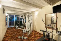 Days Inn by Wyndham Carlisle North - Gym