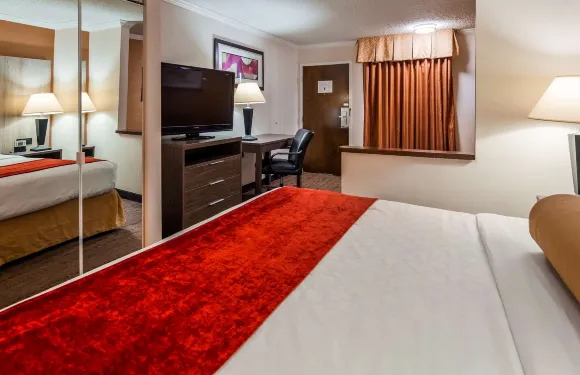 商業街貝斯特韋斯特優質套房酒店