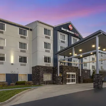 Best Western Plus Nashville Airport Hotel