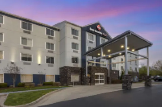 Best Western Plus Nashville Airport Hotel Hotéis em 