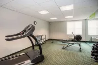 La Quinta Inn & Suites by Wyndham Melbourne Viera - salle de sport