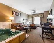 Comfort Suites Bakersfield