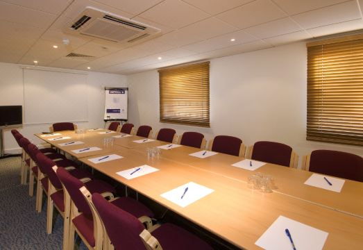 프리미어 인 호텔 전경