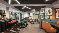 Holiday Inn Lincoln Hotels in Burton