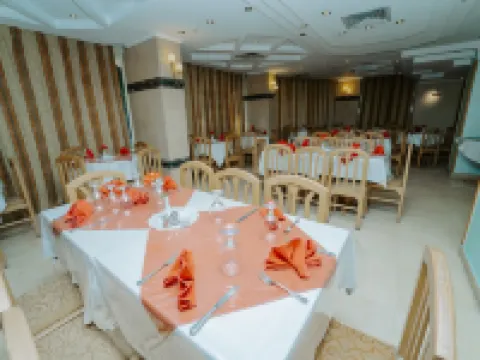 Queens Valley Hotel, Restaurants, Bars and Spa Luxor Hotels in Luxor