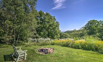 La Crescent Cottage on Minnesota Bluffs w/ View!