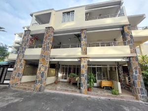 Pereybere Beach Apartments