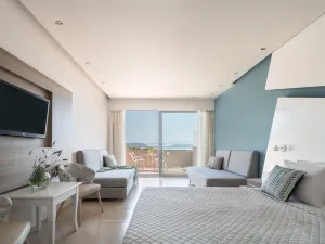 Kassandra Bay Resort, Suites & Spa