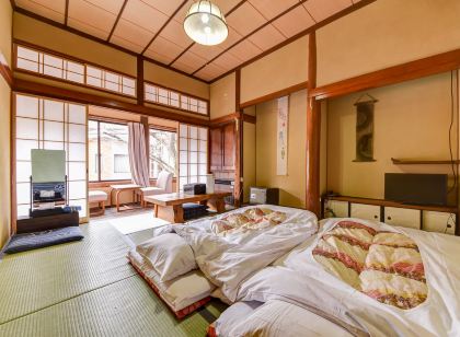 Takaraya Ryokan