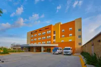 City Express Plus by Marriott Cabo San Lucas