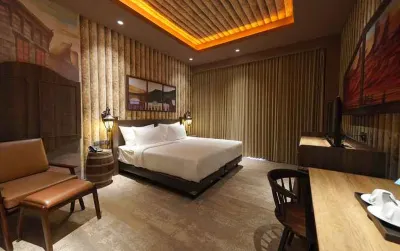 Jamboo Kingdom Hotel & Resort Hotel dekat Camp Waduk Wonorejo
