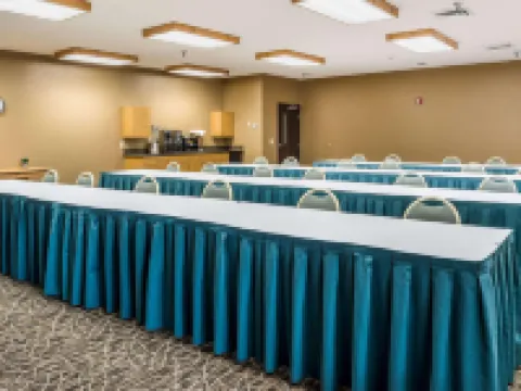 La Quinta Inn & Suites by Wyndham Eugene Hotels in Eugene