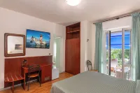 Hotel Daisy