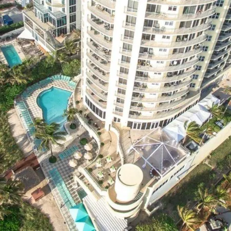 DoubleTree Resort & Spa by Hilton Hotel Ocean Point - North Miami Beach