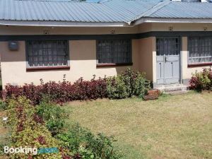 The Rhine Guest House - Eldoret